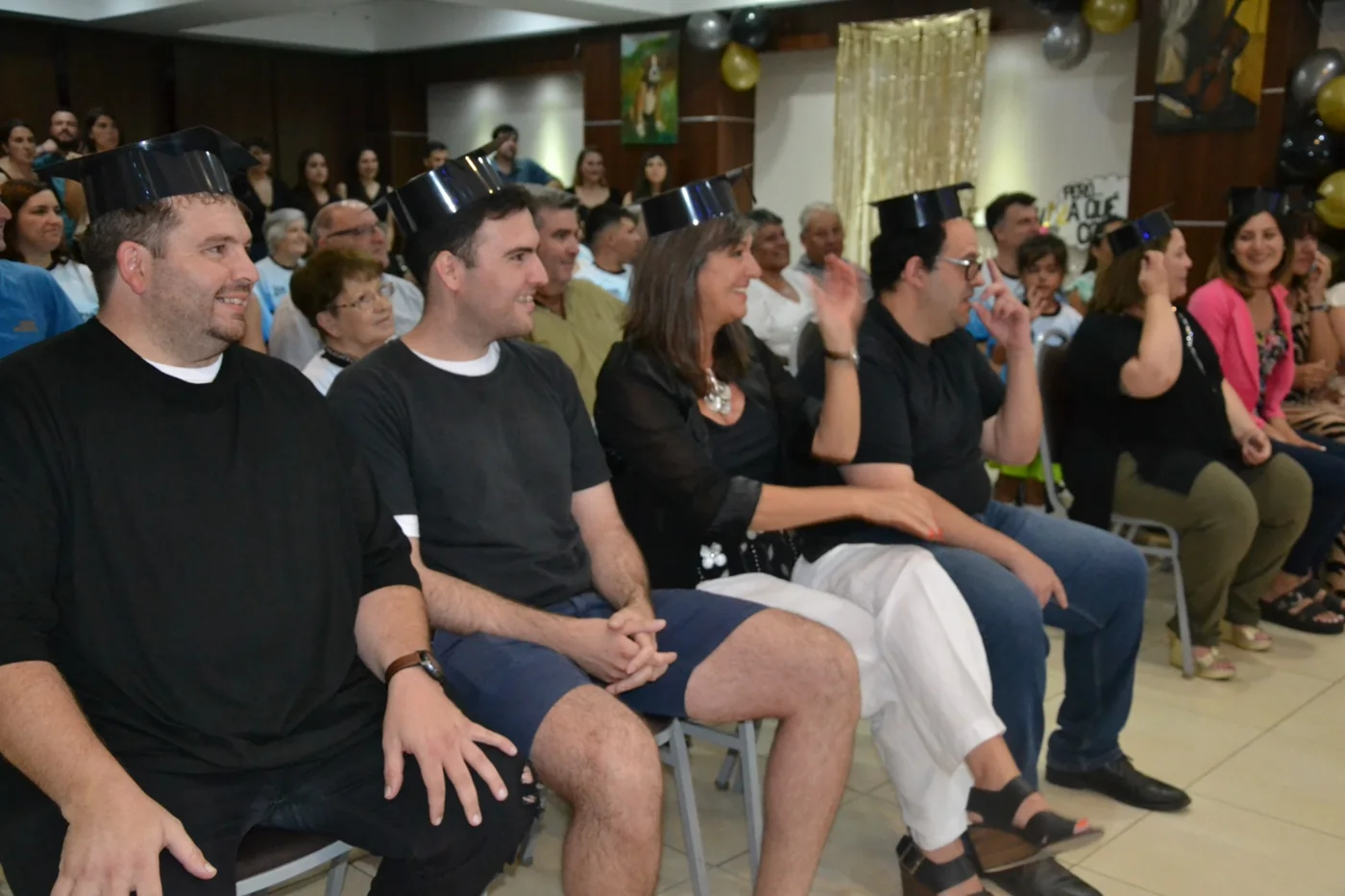 Participantes de ECOA durante un encuentro de formación en un aula